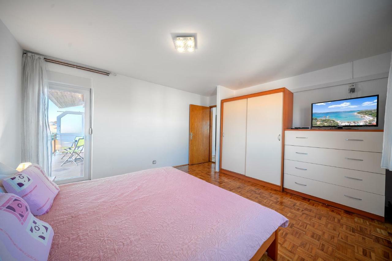 Apartmani Pataca 沃迪切 外观 照片